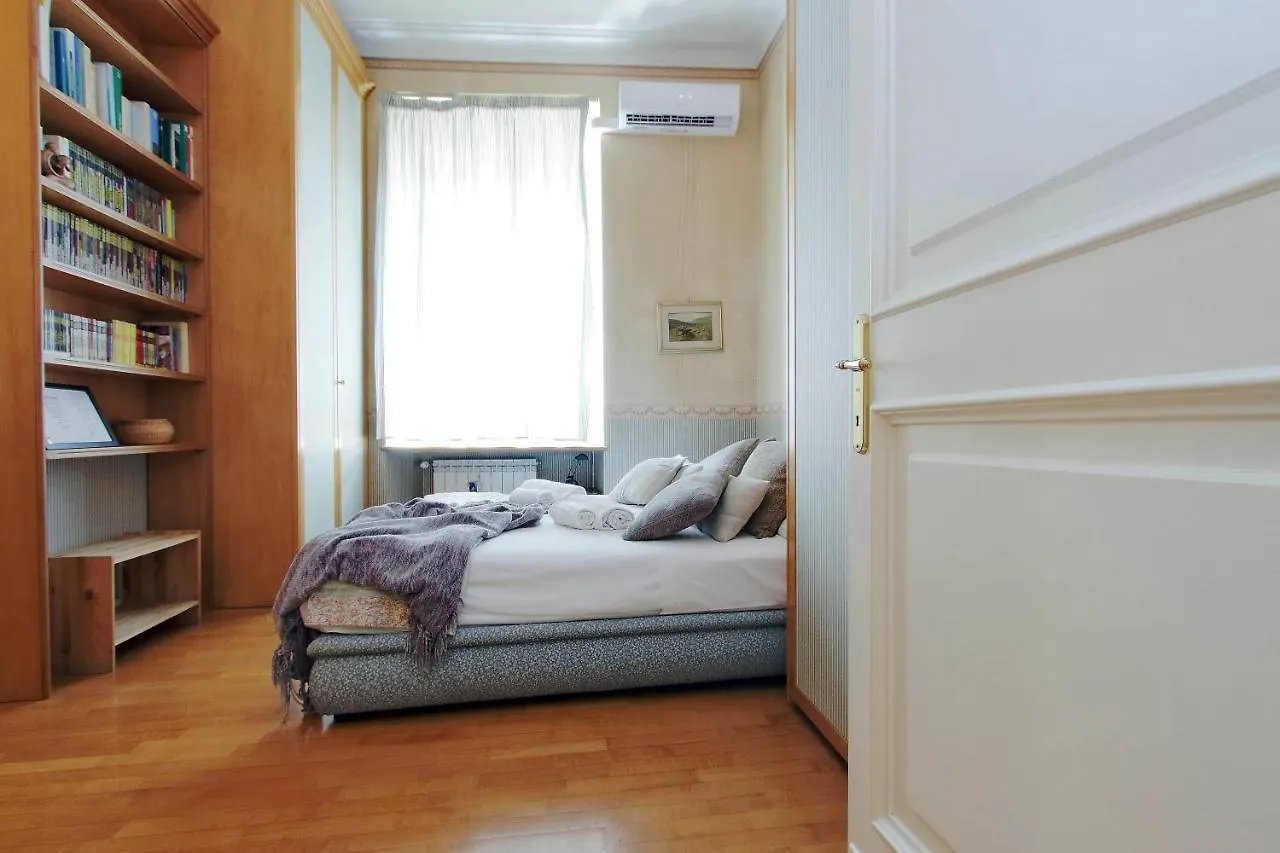 Vatican House Via Terenzio Apartment Rome 0*,  Italy